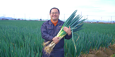 サイト運営者、青果卸会社の鈴木商店代表、鈴木誠志